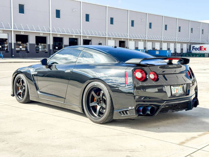 2012 Nissan GT-R Premium
