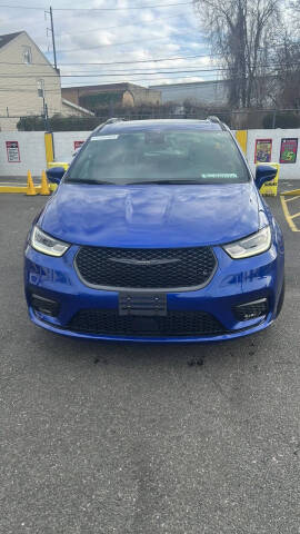 2021 Chrysler Pacifica Touring L