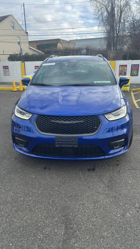 2021 Chrysler Pacifica Touring L