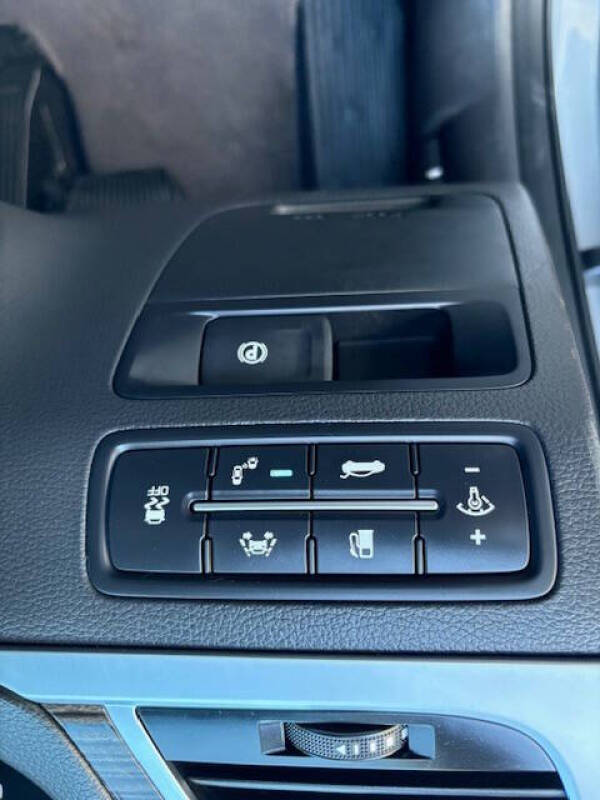 2017 Genesis G80 3.8