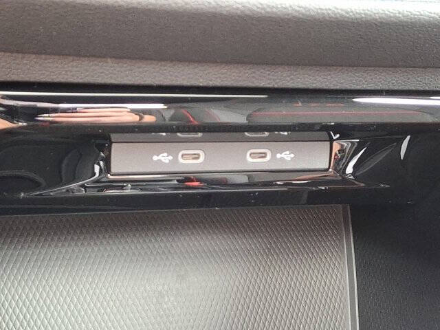 2025 Volkswagen Golf GTI SE