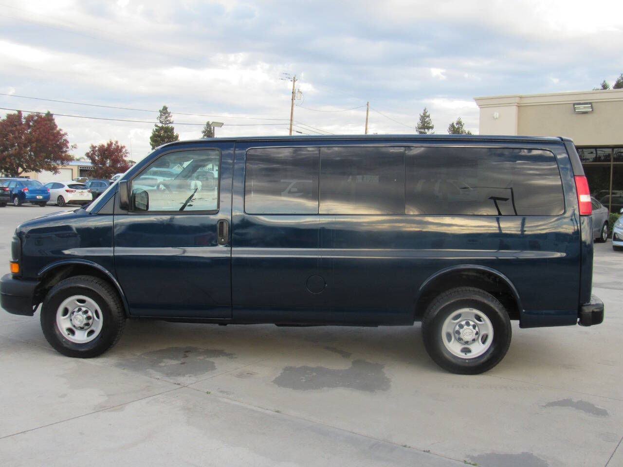 Blue 2014 Chevrolet Express LS 2500 LS 2500 3dr Passenger Van 2