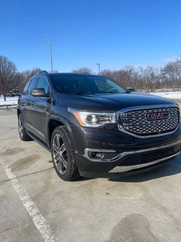 2017 GMC Acadia Denali