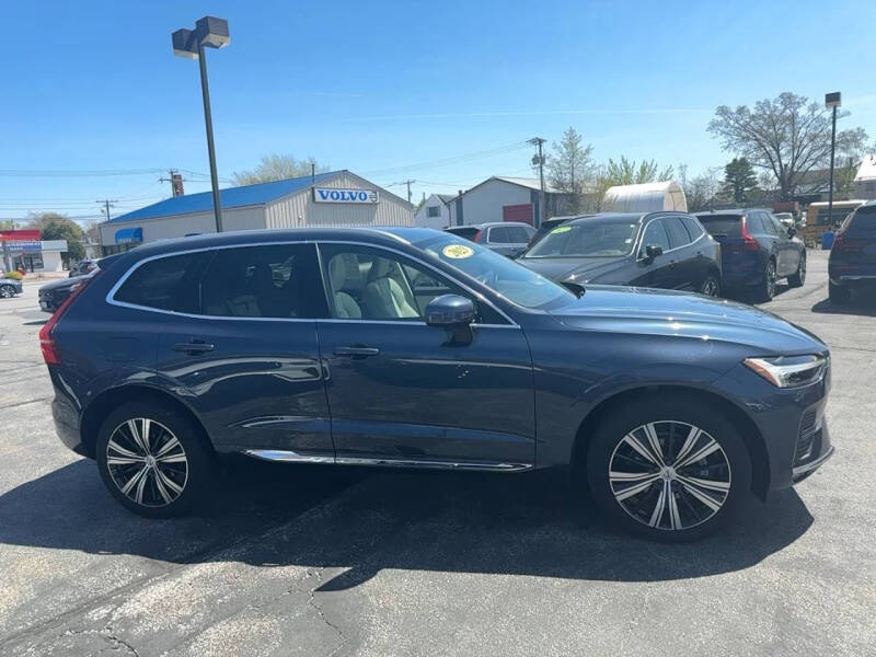 2023 Volvo XC60 B5 Plus Bright Theme