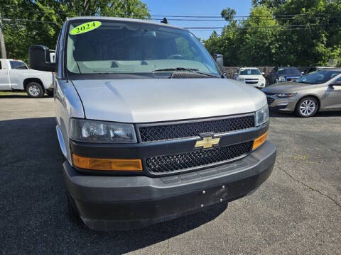 2024 Chevrolet Express 2500