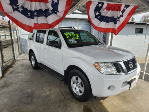 2012 Nissan Pathfinder SV