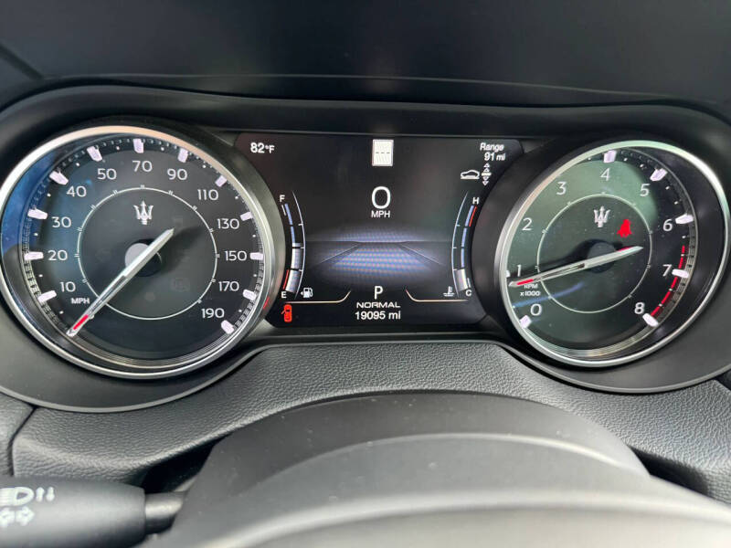 2023 Maserati Levante Modena