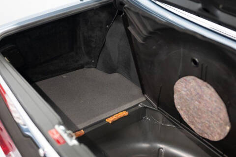 1986 Mercedes-Benz 560-Class 560 SL