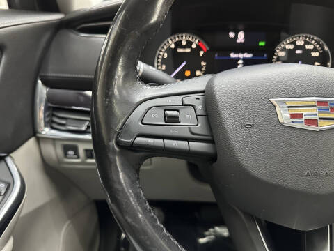 2019 Cadillac XT4 Luxury