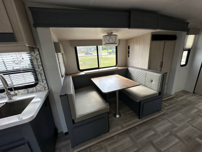 2024 FOR RENT!!! Foredt  River  Tracer 24RKS