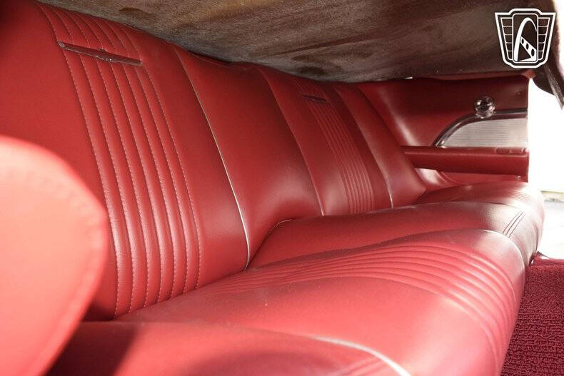 1963 Ford Thunderbird