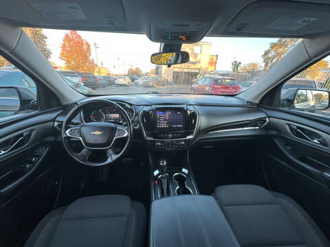 2020 Chevrolet Traverse LT Cloth