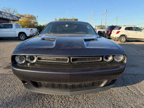 2017 Dodge Challenger SXT