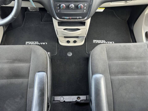 2015 Dodge Grand Caravan American Value Package