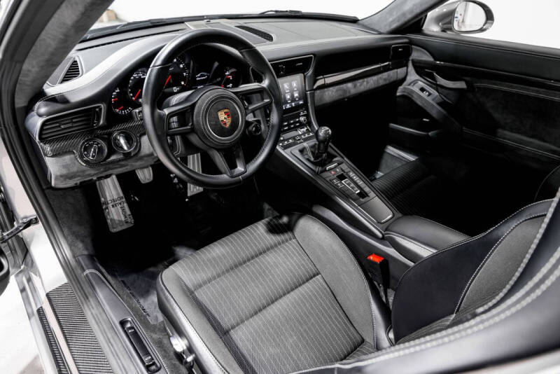 2018 Porsche 911 Carrera T
