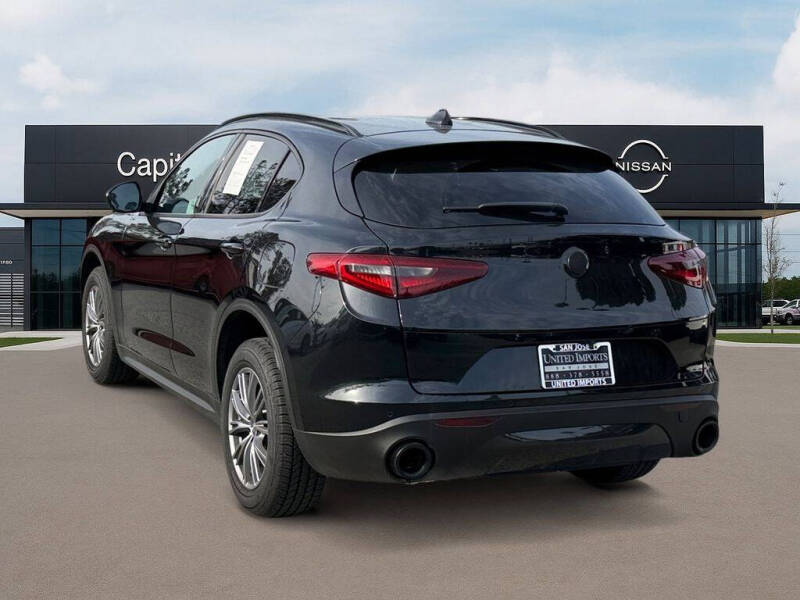 2022 Alfa Romeo Stelvio Sprint