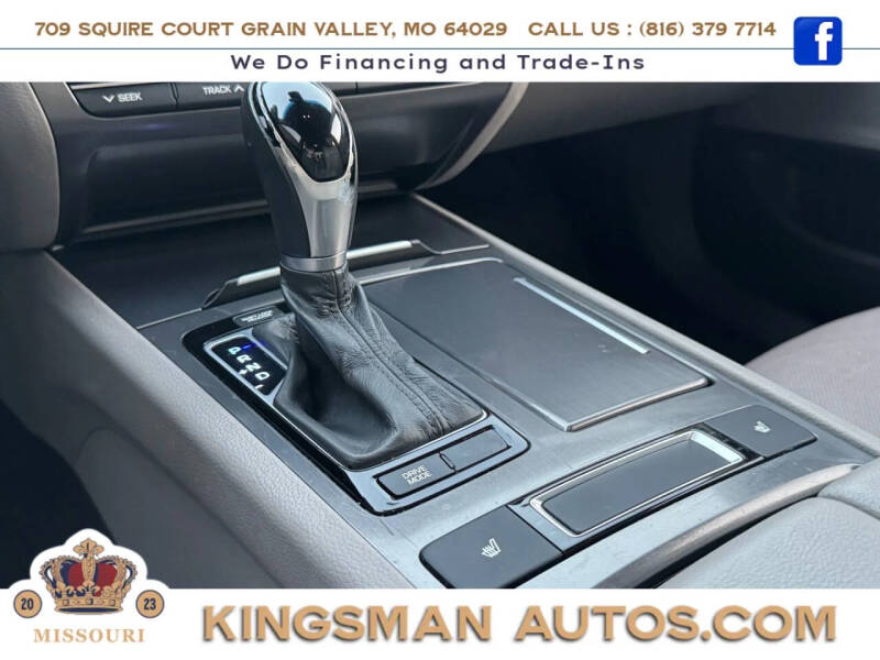 2016 Hyundai Genesis