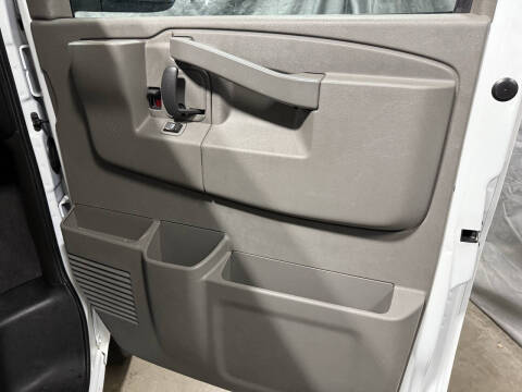 2020 Chevrolet Express LT 3500