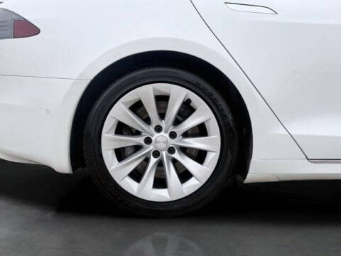 2016 Tesla Model S 75D