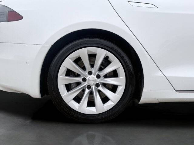 2016 Tesla Model S 75D