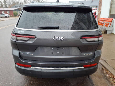 2022 Jeep Grand Cherokee L Laredo