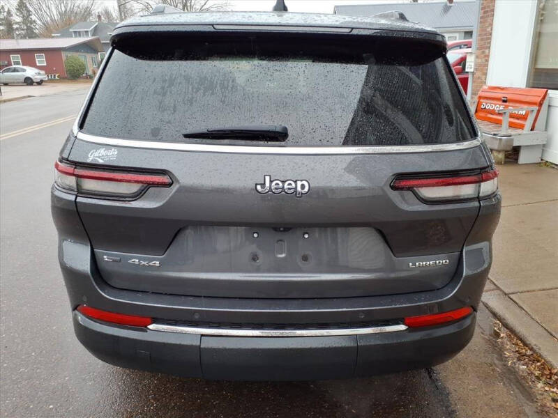 2022 Jeep Grand Cherokee L Laredo