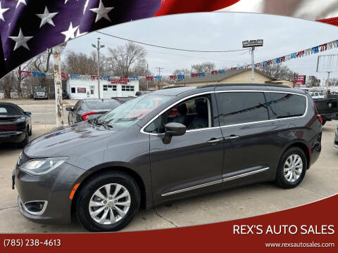 2017 Chrysler Pacifica for sale at Rex's Auto Sales in Junction City KS