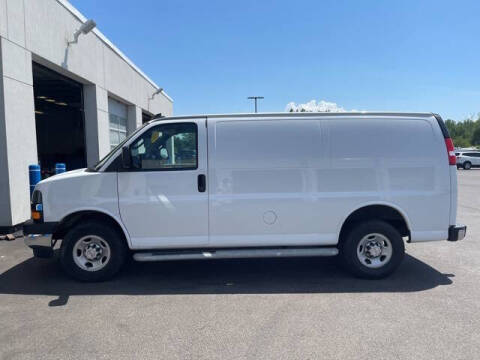 2023 Chevrolet Express 2500