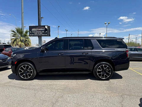 2024 Chevrolet Suburban RST