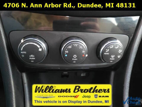 2013 Chrysler 200 Limited