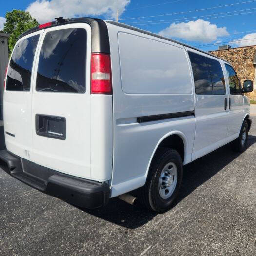 2017 Chevrolet Express 2500