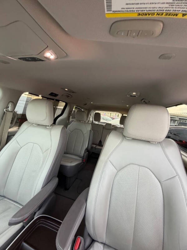 2019 Chrysler Pacifica Touring L
