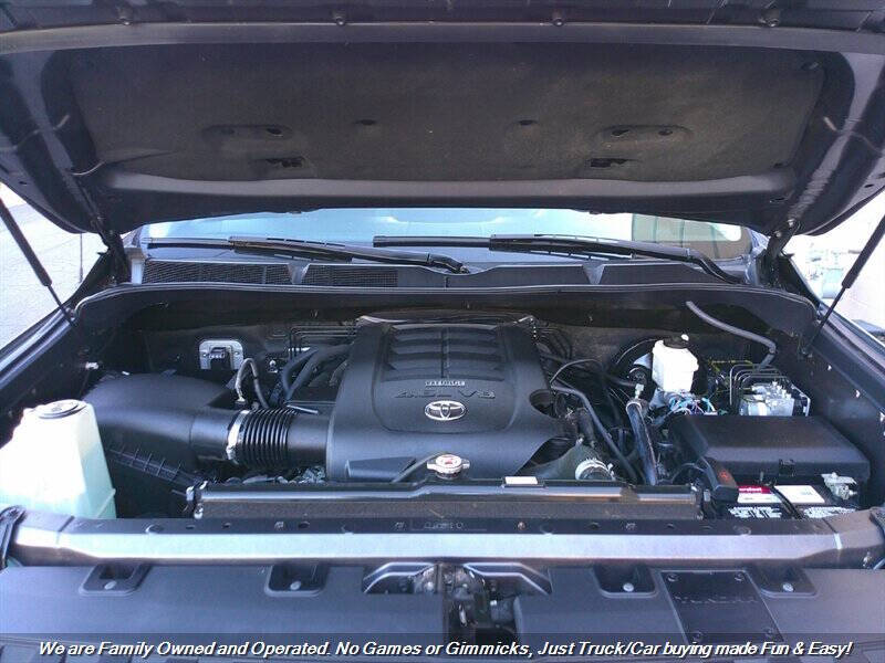 2018 Toyota Tundra SR5