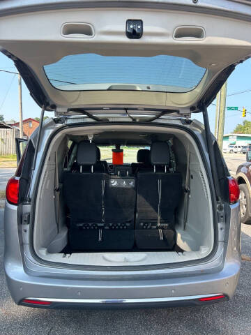 2019 Chrysler Pacifica Touring L