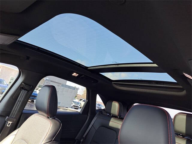 2026 Ford Escape Hybrid ST-Line Select