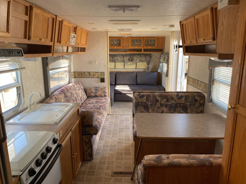 2003 R-Vision Trail Lite