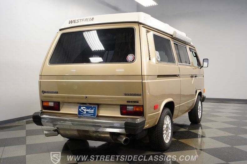 1982 Volkswagen Vanagon Camper