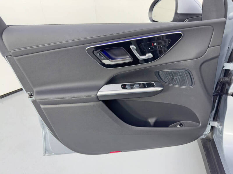 2025 Mercedes-Benz GLC GLC 300