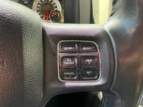 2013 RAM 1500 SLT