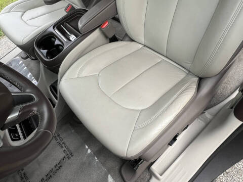 2017 Chrysler Pacifica