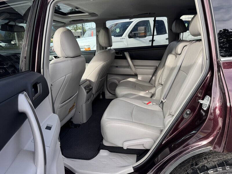 2013 Toyota Highlander Plus