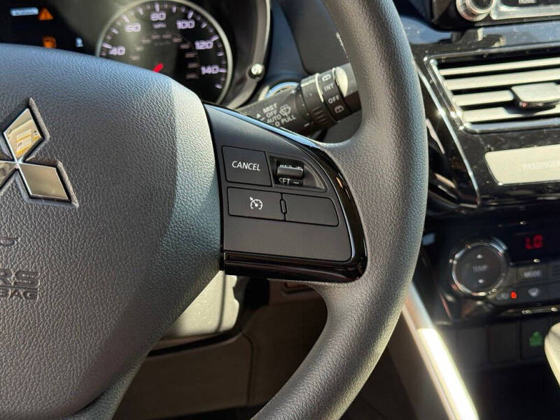 2026 Mitsubishi Eclipse Cross LE