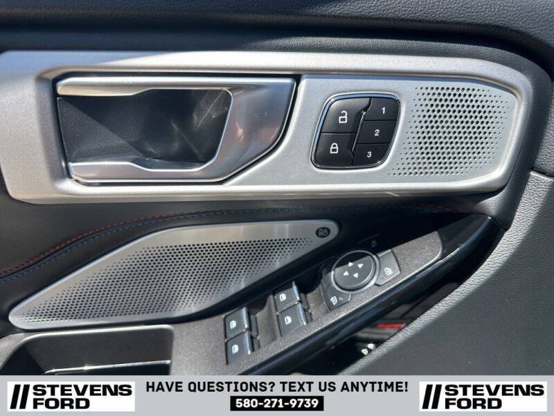 2023 Ford Explorer ST