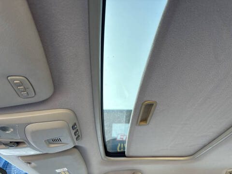 2004 Volvo XC70