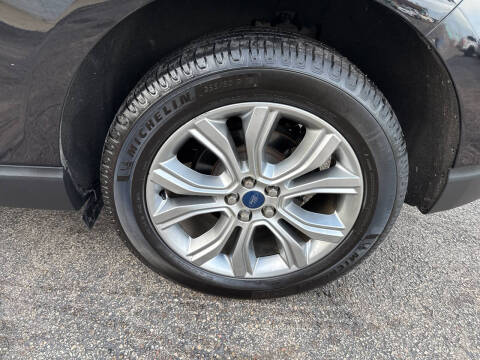 2019 Ford Edge Titanium