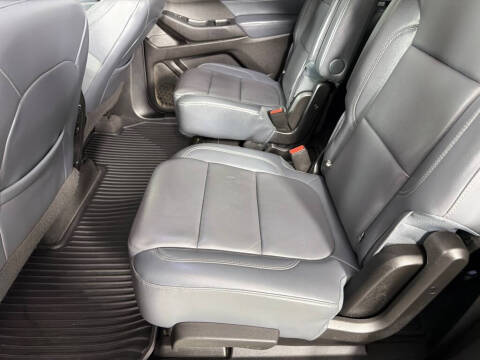 2018 Chevrolet Traverse LT Leather
