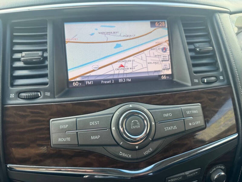 2017 Nissan Armada SV