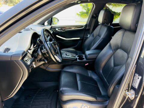 2018 Porsche Macan S