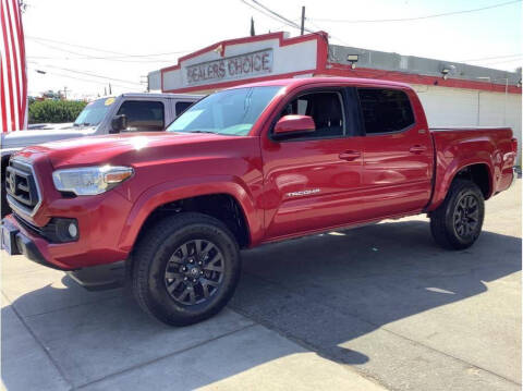 2021 Toyota Tacoma for sale at Dealers Choice Inc in Farmersville CA