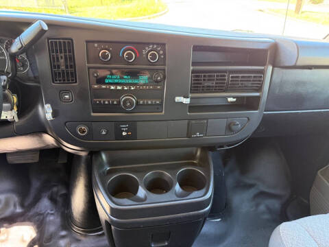 2016 Chevrolet Express 2500